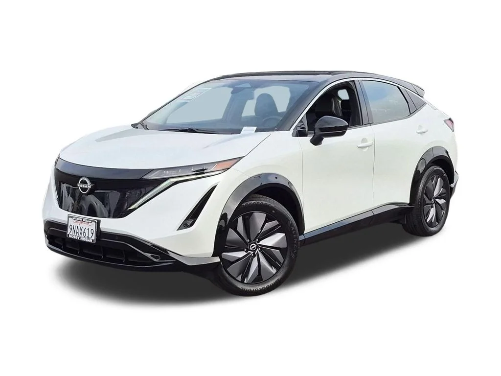 Used 2024 White Nissan ENGAGE image 1