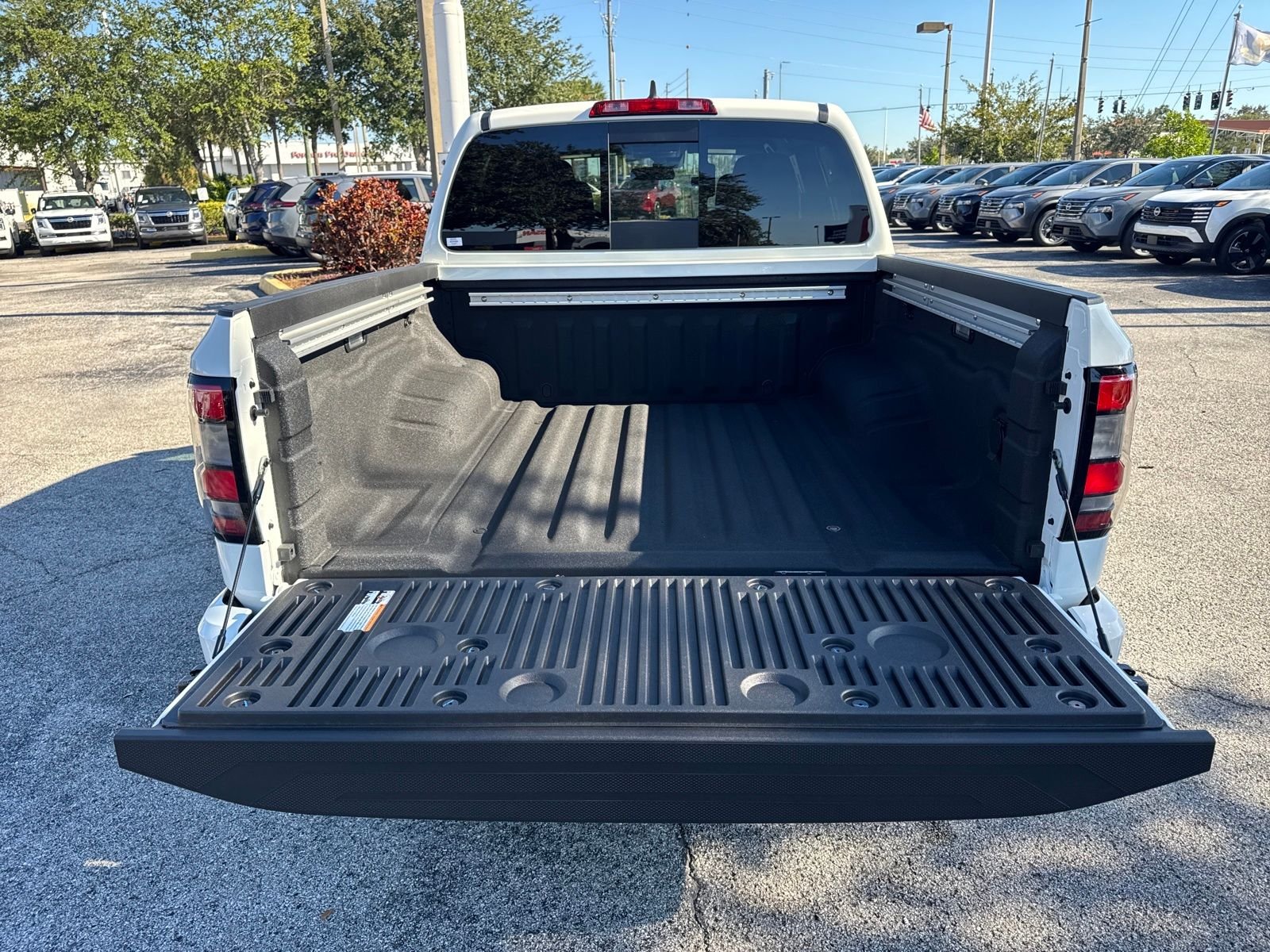 New 2026 Nissan Frontier PRO-X 4D Crew Cab