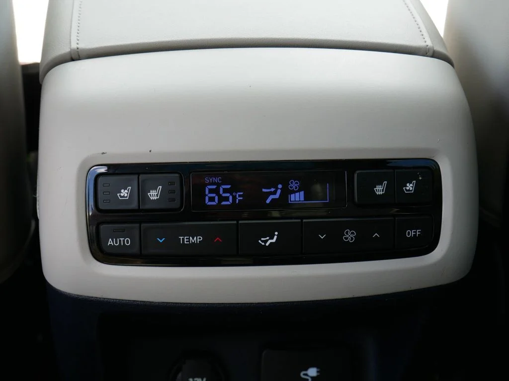 Certified Used 2022 White Hyundai Limited image 14