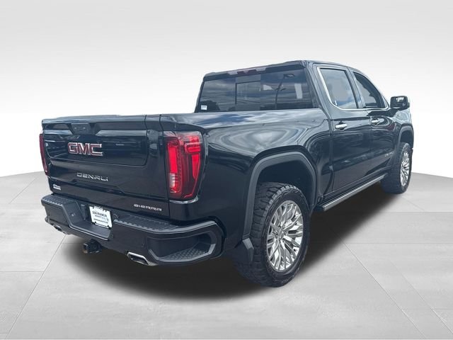 Used 2022 Black GMC Denali image 5