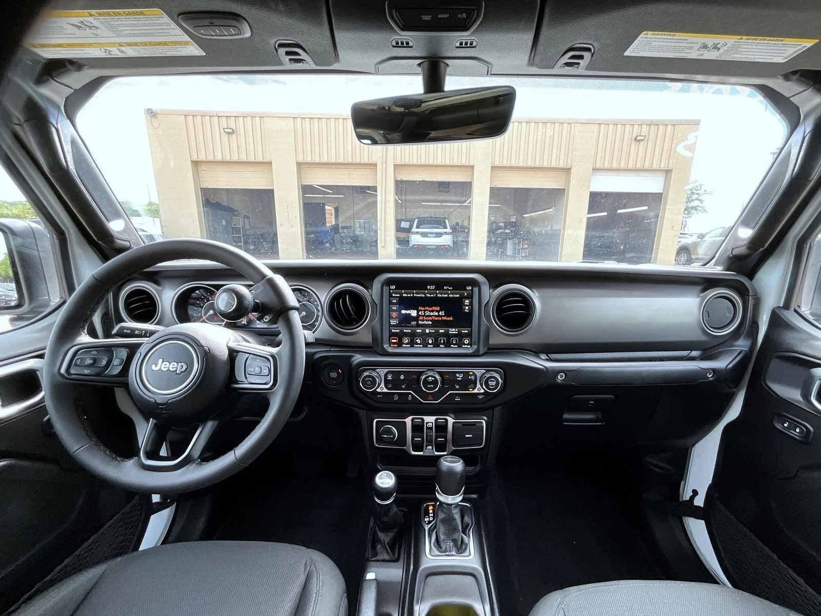 Used 2023 White Jeep Sport S image 15
