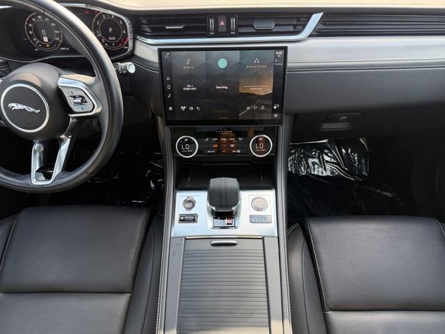 Used 2025 White Jaguar P250 R-Dynamic S image 15