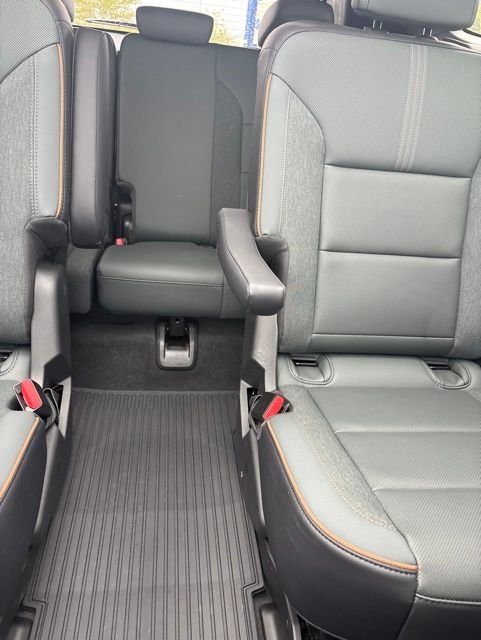 Used 2025 Red GMC AT4 image 30
