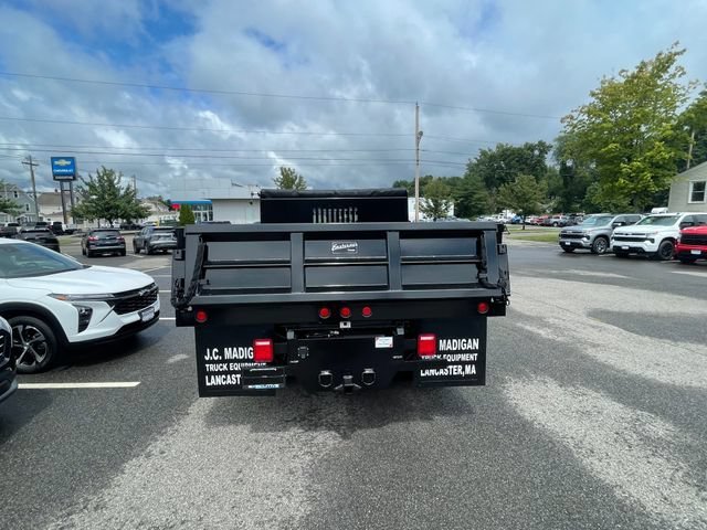 New 2026 Summit White Chevrolet Work Truck image 4
