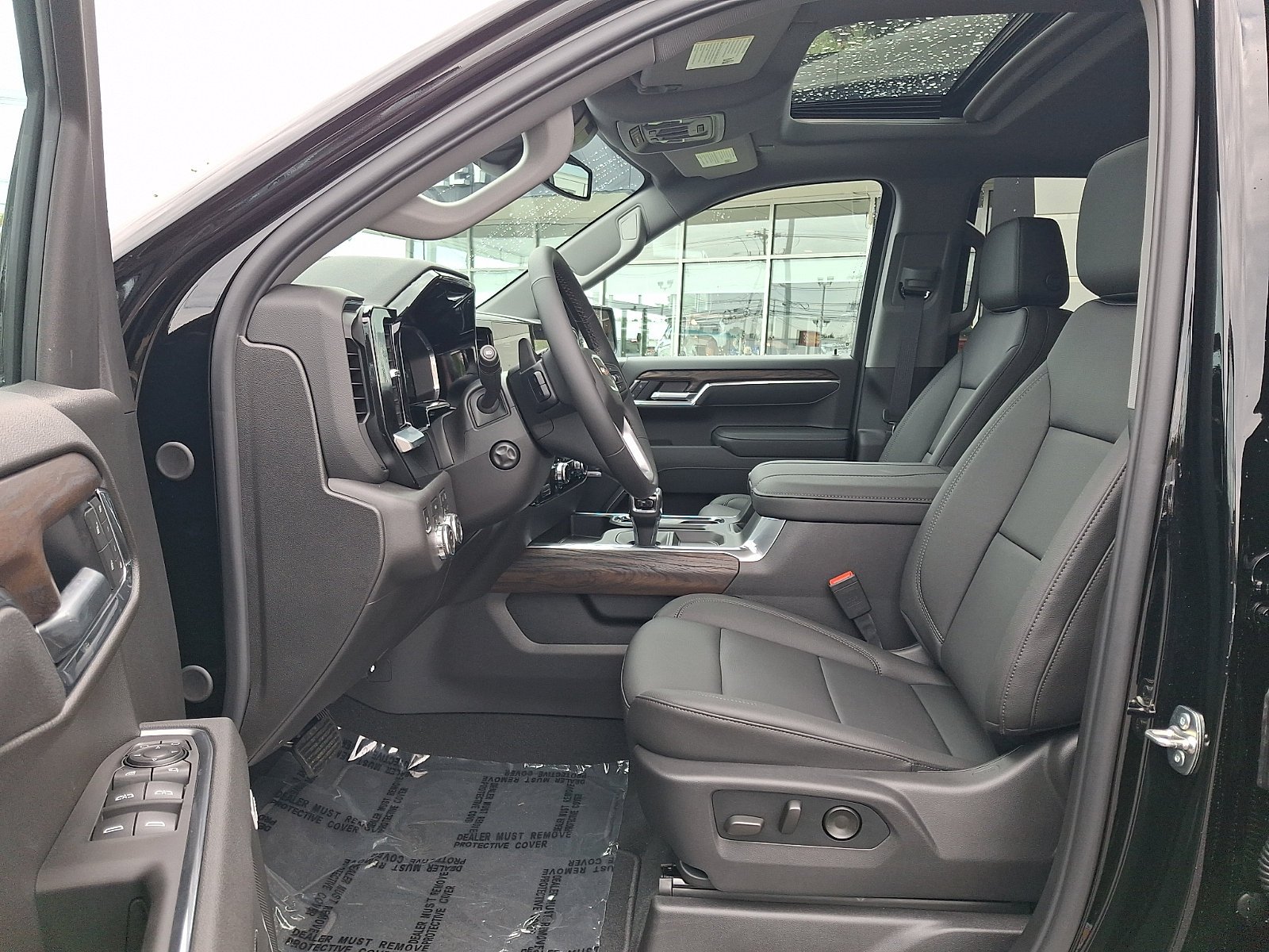 New 2026 Onyx Black GMC SLT image 6