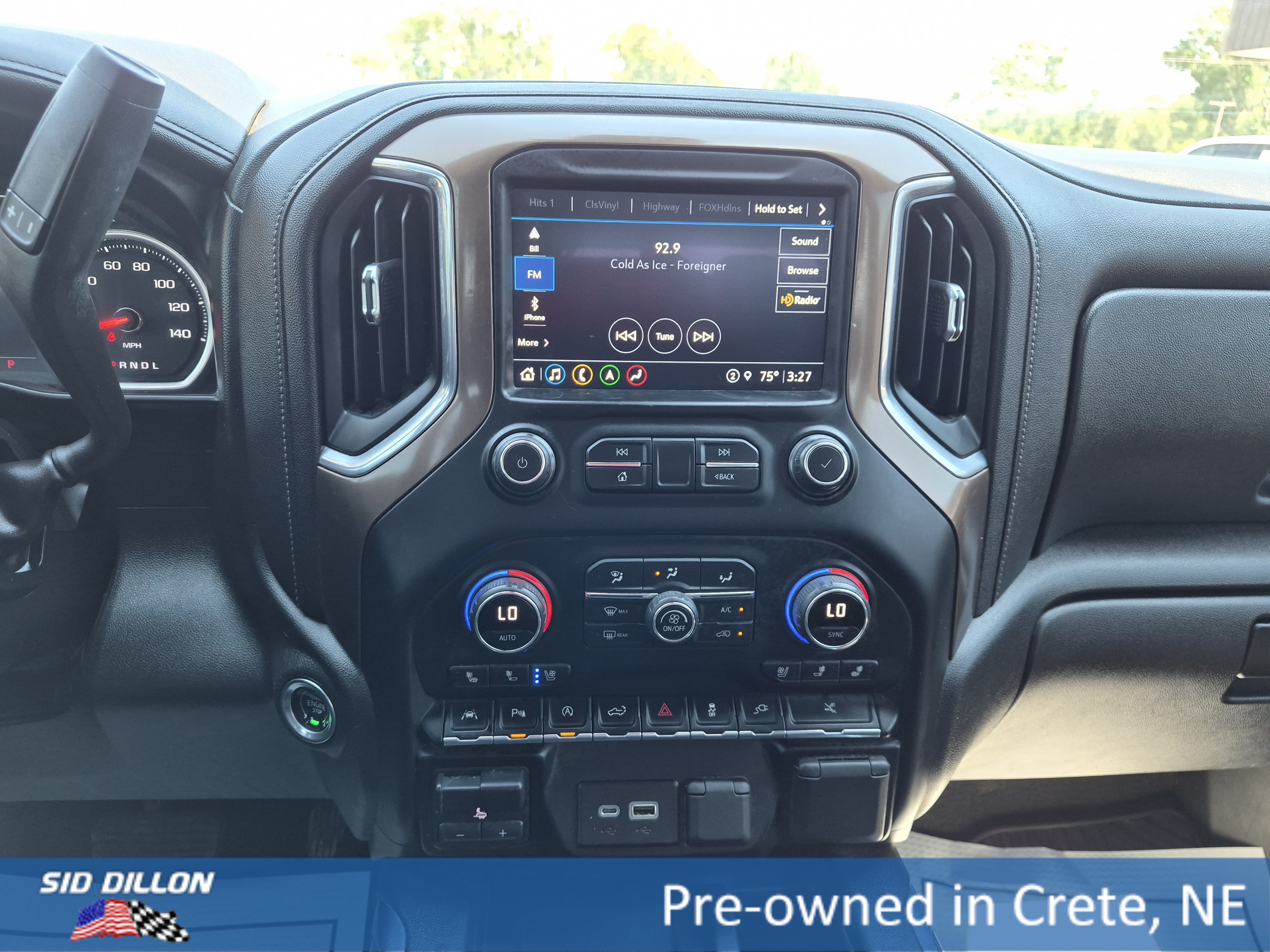 Used 2021 Iridescent Pearl Tricoat Chevrolet High Country image 7
