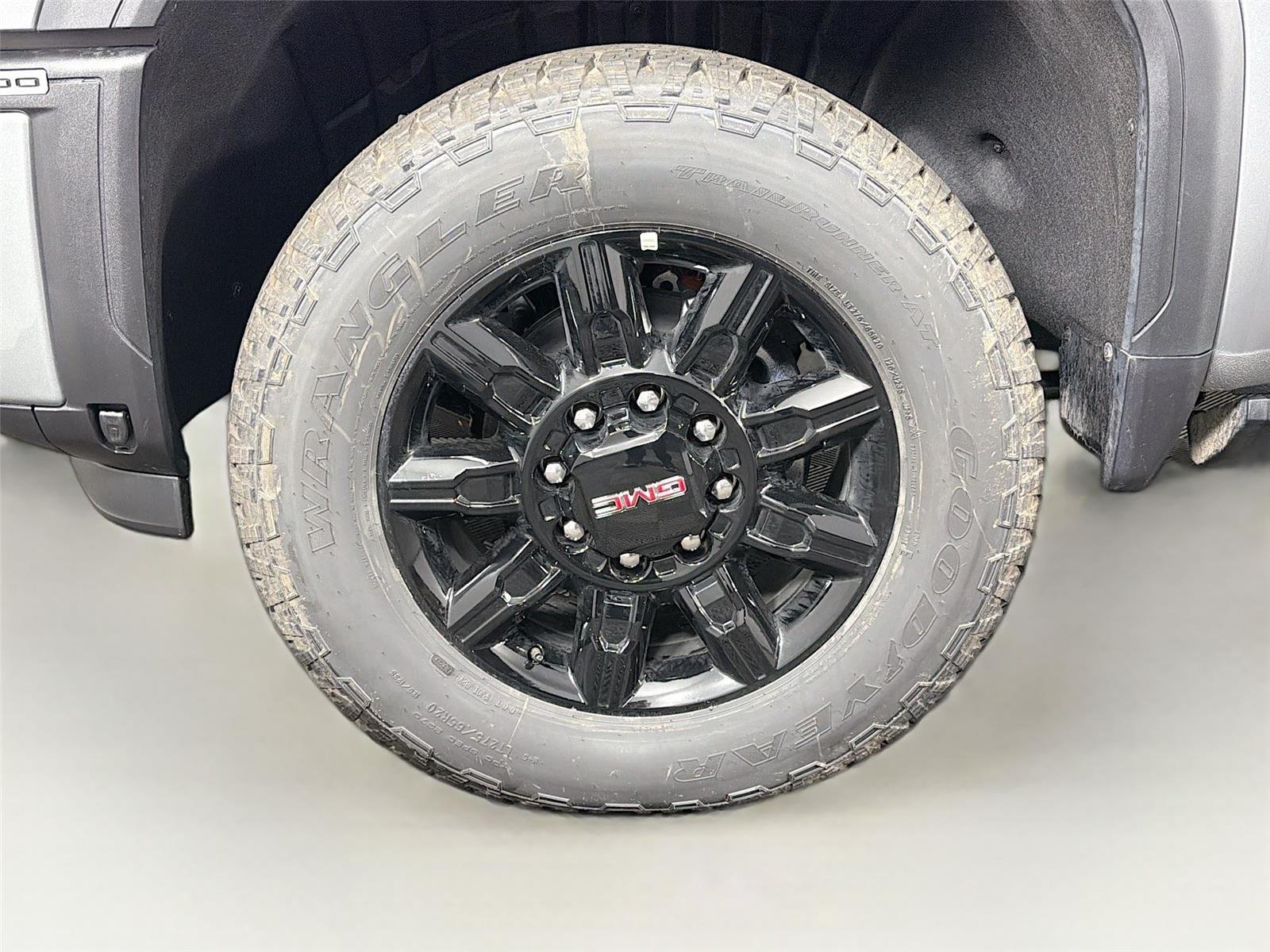 2026 GMC Sierra 2500HD AT4 - Photo 31