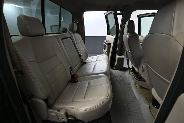 Used 2008 Black Ford Lariat image 32