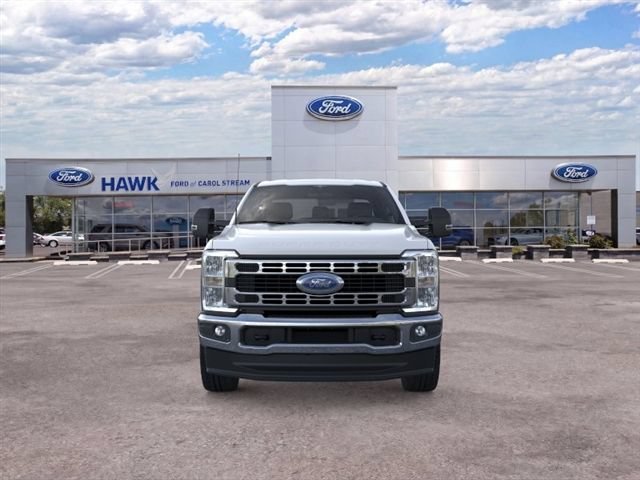 New 2026 Oxford White Ford F-350® XLT image 6