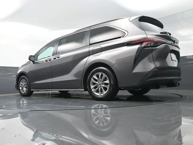 Used 2022 Gray Toyota XLE image 57