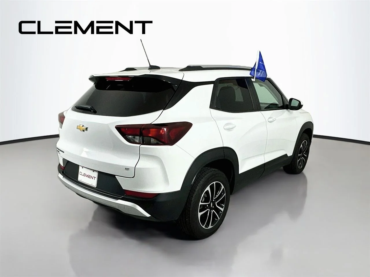 Certified Used 2025 Summit White Chevrolet LT image 7