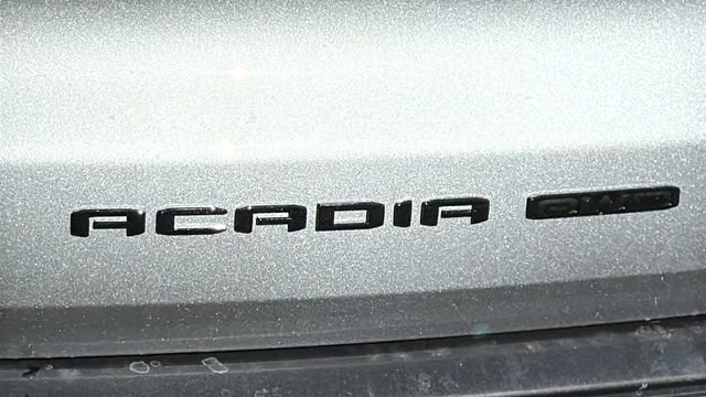 New 2026 Sterling Metallic GMC Elevation image 26