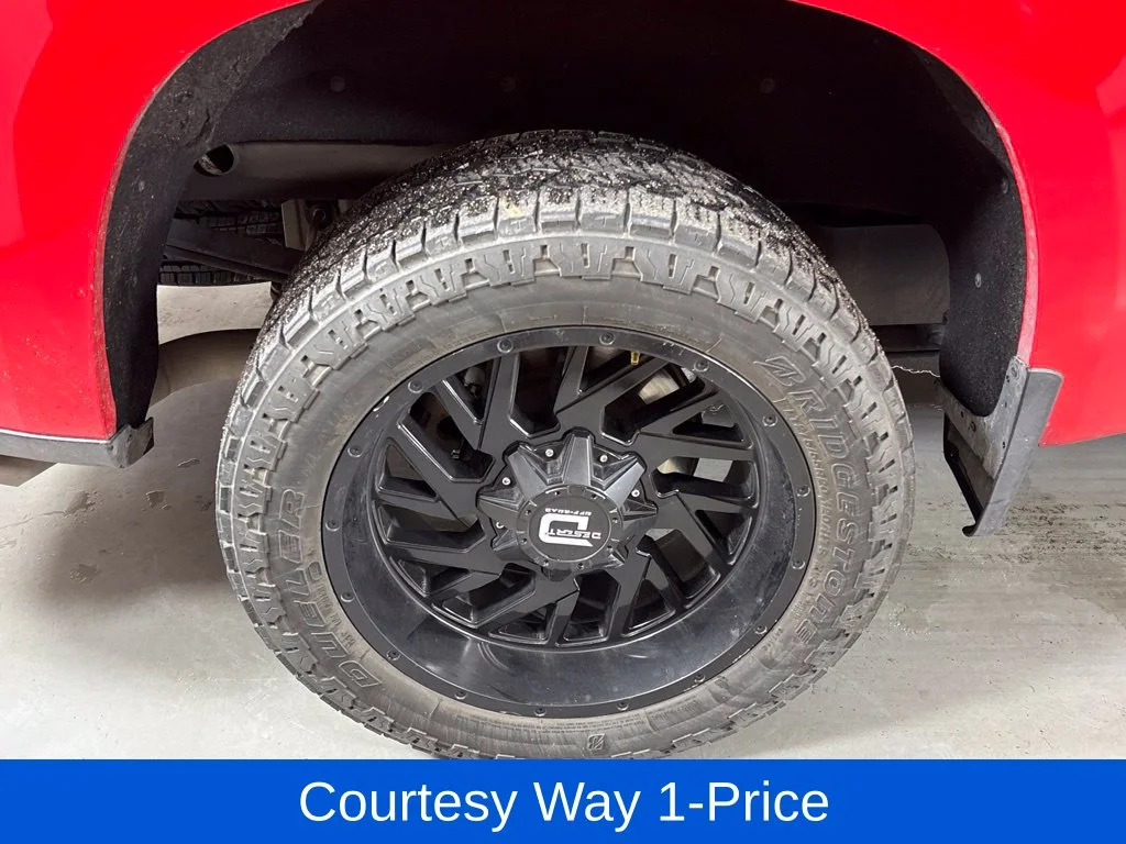 Used 2021 Red Chevrolet LT image 13