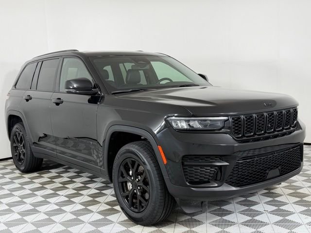 2024 Jeep Grand Cherokee Altitude