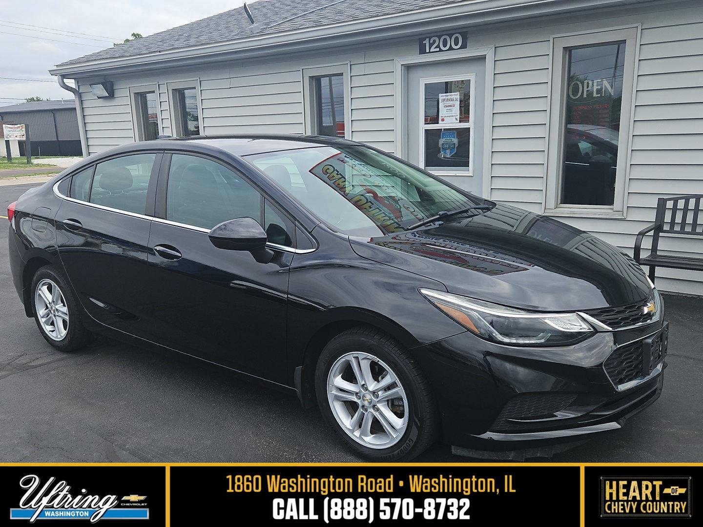 2018 Chevrolet Cruze 1LT Auto's photo
