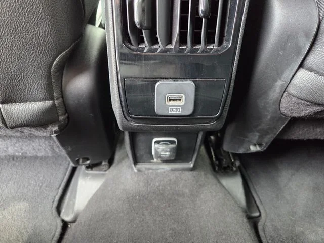 Certified Used 2025 White Jeep Latitude image 15