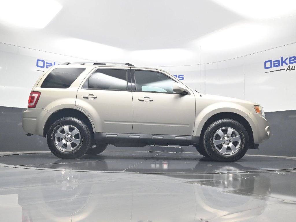 Used 2011 Gold Leaf Metallic Ford Limited image 42