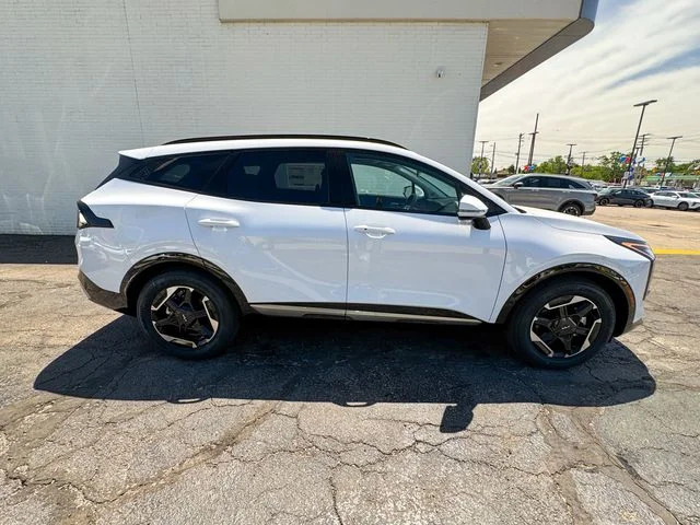 Used 2026 White Kia SX image 4
