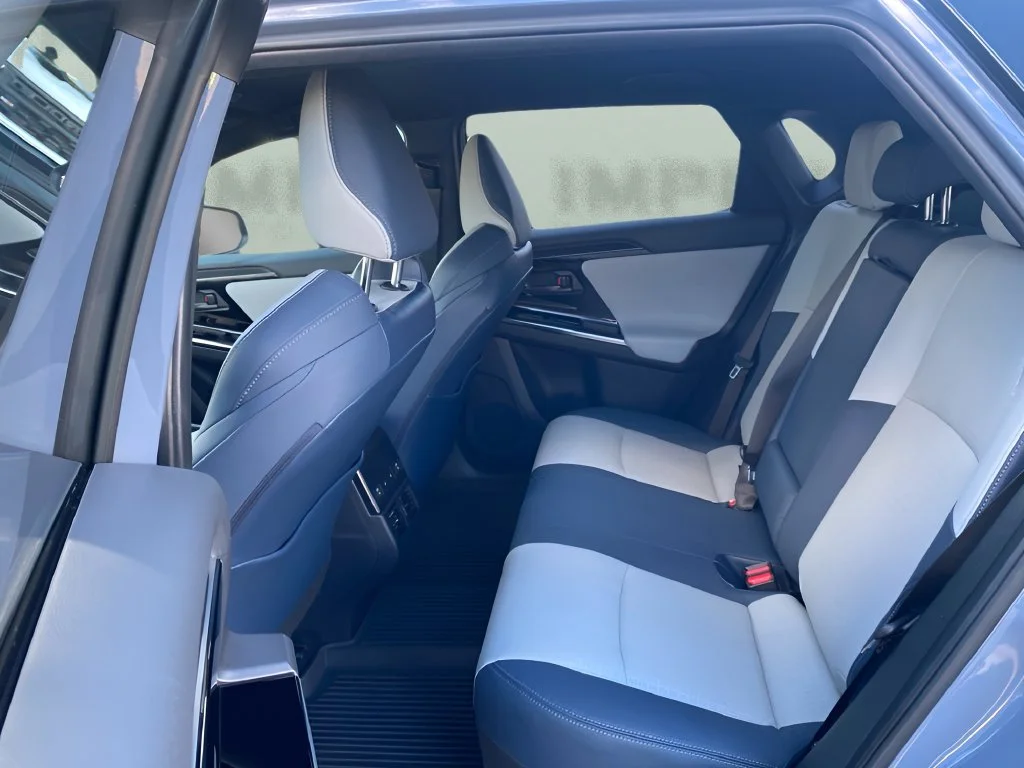 Used 2023 Gray Subaru Limited image 13