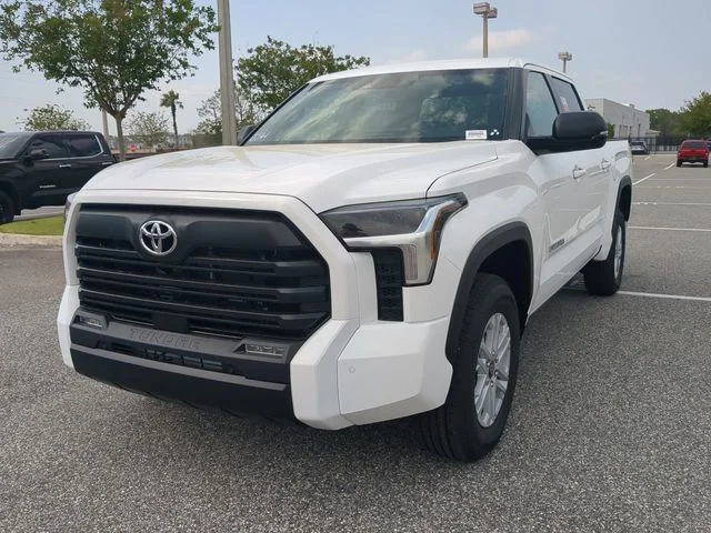 New 2026 Ice Cap Toyota SR5 image 8