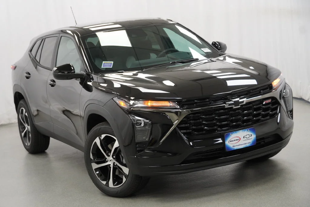 New 2026 Mosaic Black Metallic Chevrolet 1RS image 12