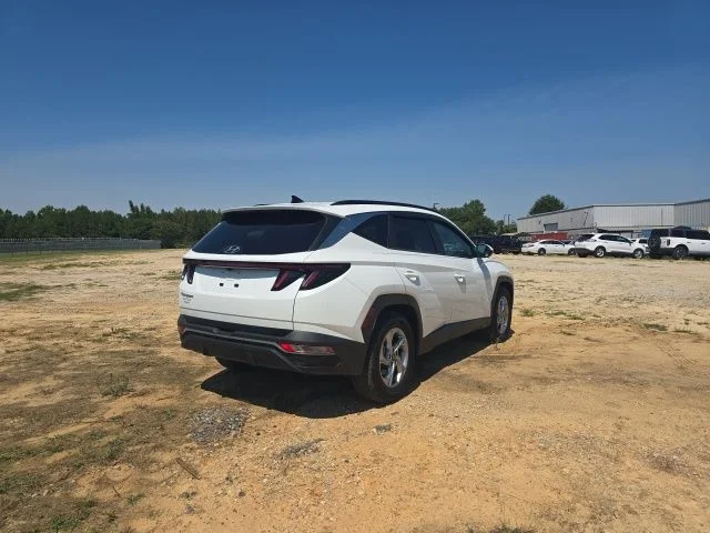 Used 2022 Gray Hyundai SEL image 7