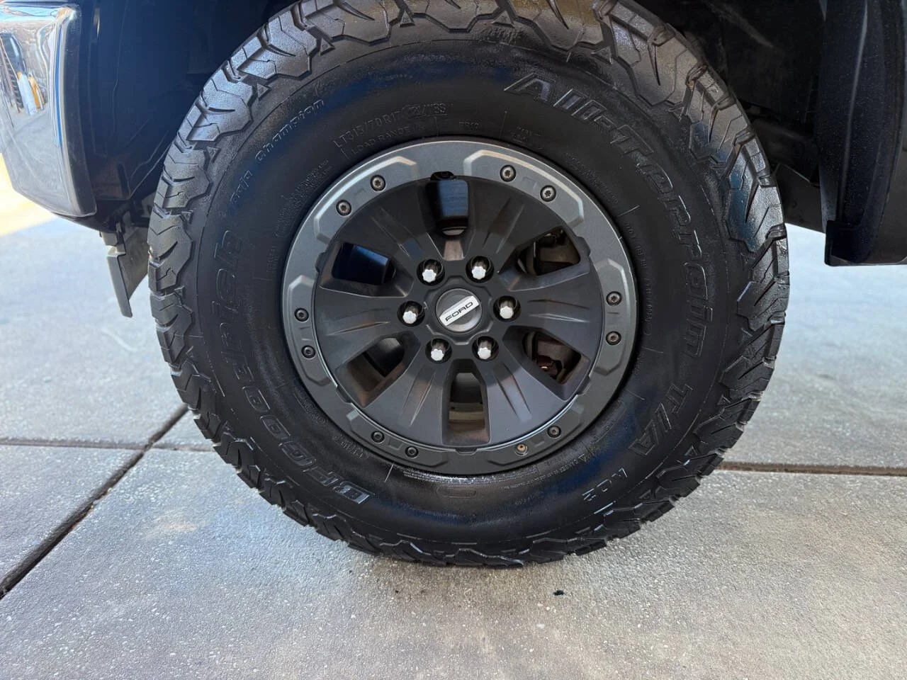 Used 2017 Black Ford Lariat 4x4 4dr SuperCrew 5.5 ft. SB image 11