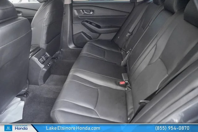 Used 2025 Meteorite Gray Metallic Honda Touring image 28
