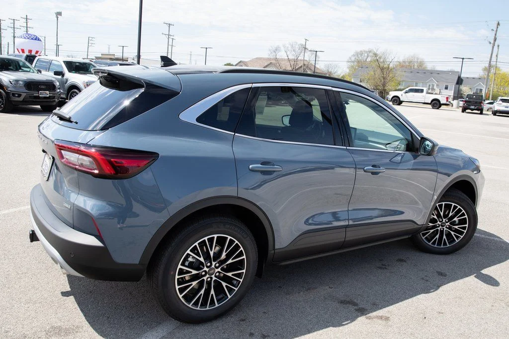 2025 Ford Escape Plug-in hybrid PHEV - Photo 8