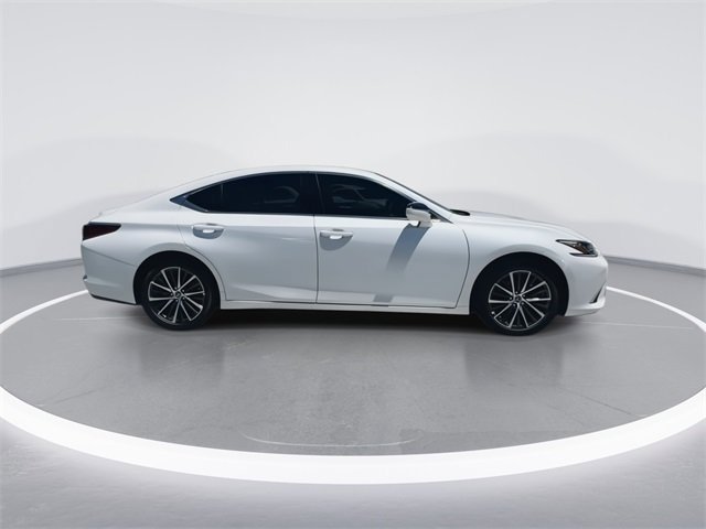 New 2024 Eminent White Pearl Lexus 350 image 9