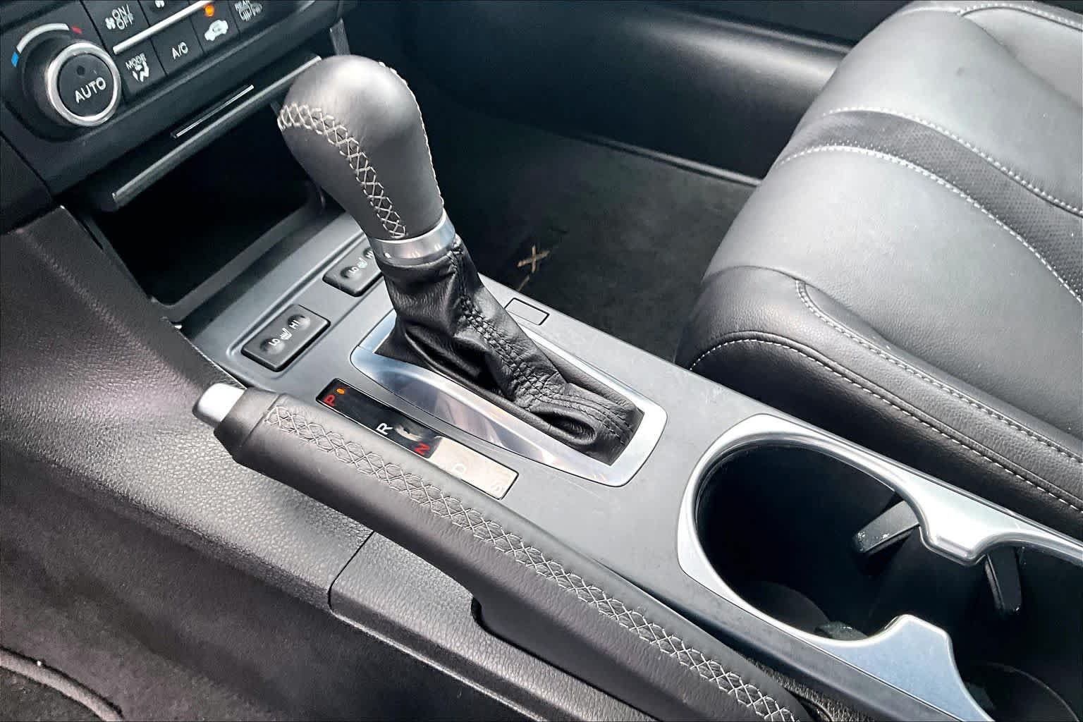 Used 2022 Modern Steel Metallic Acura w/Premium/A-Spec Package image 17