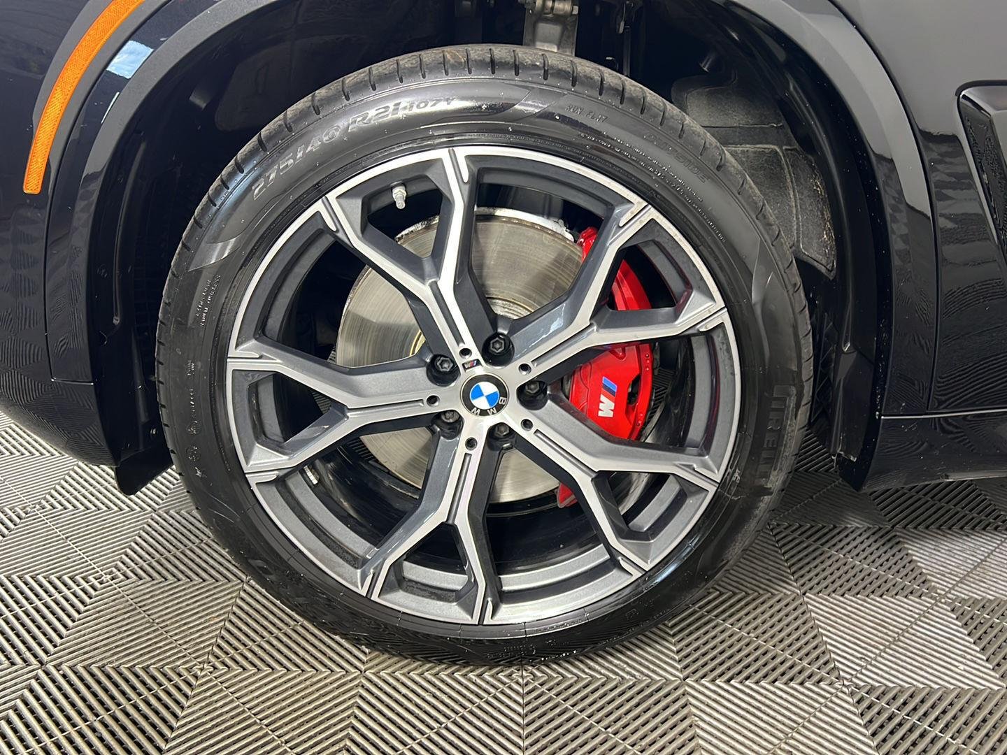 New 2026 Black Sapphire Metallic BMW xDrive40i image 14