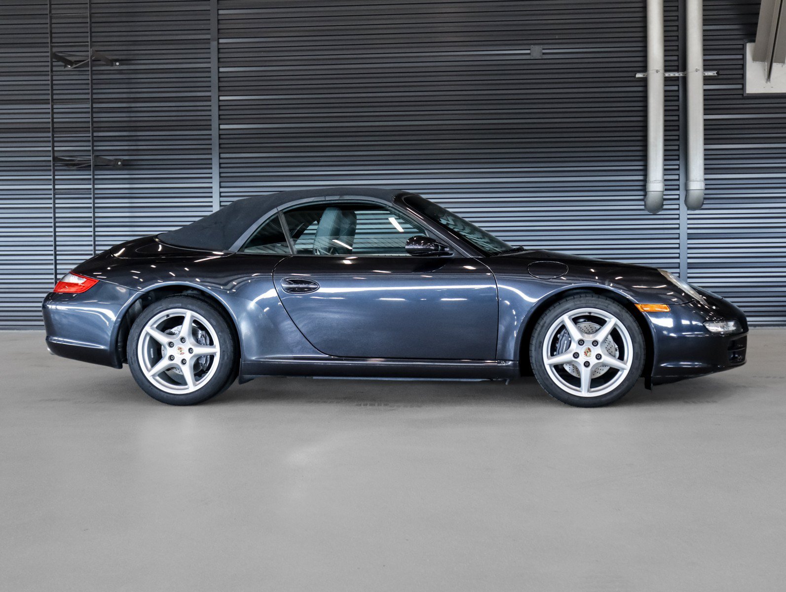 Used 2006 Atlas Grey Metallic Porsche Cabriolet Carrera S w/6-speed manual trans image 11