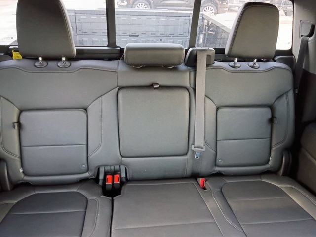 Used 2022 Onyx Black GMC SLT image 5