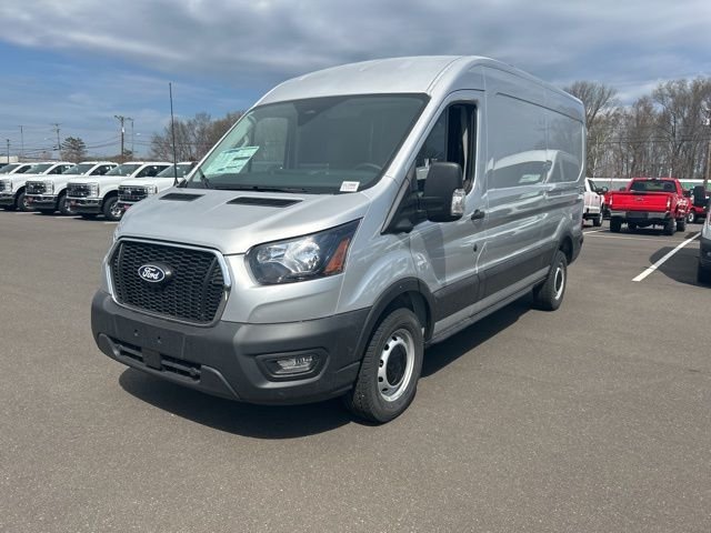 New 2026 Silver Ford Base image 3