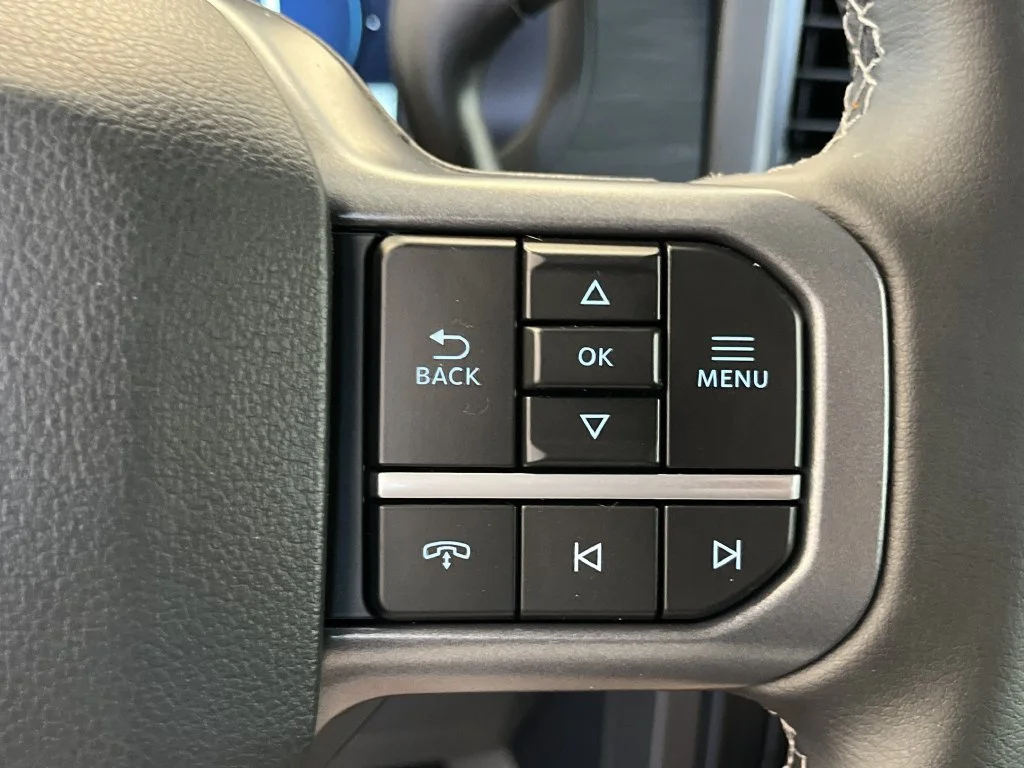 New 2026 Agate Black Metallic Ford XLT image 28