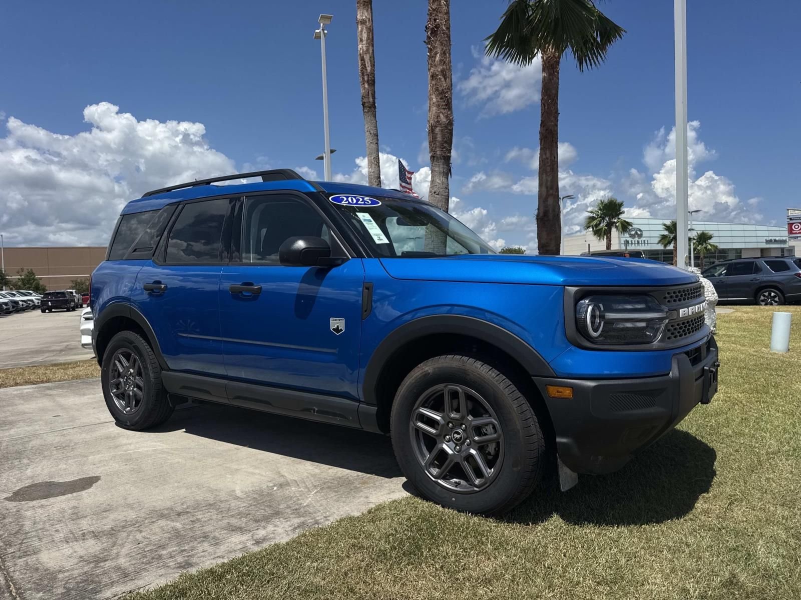 Used 2025 Blue Ford Big Bend image 3