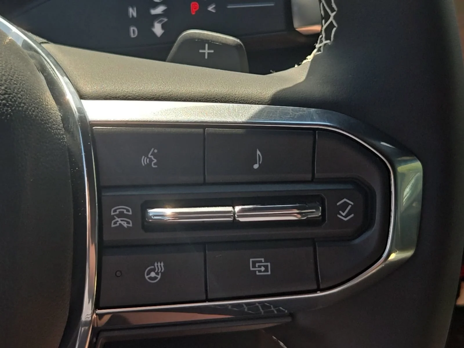 2026 GMC Acadia Denali - Photo 37