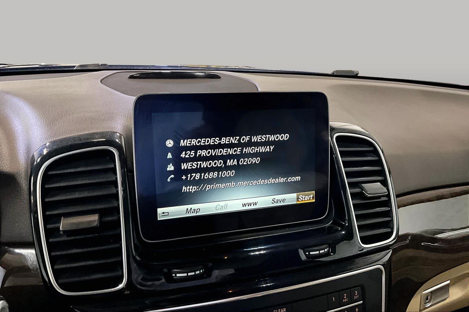 Used 2018 Brilliant Blue Metallic Mercedes-Benz GLE 350 image 29
