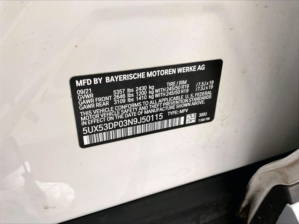 Used 2022 White BMW xDrive30i image 33