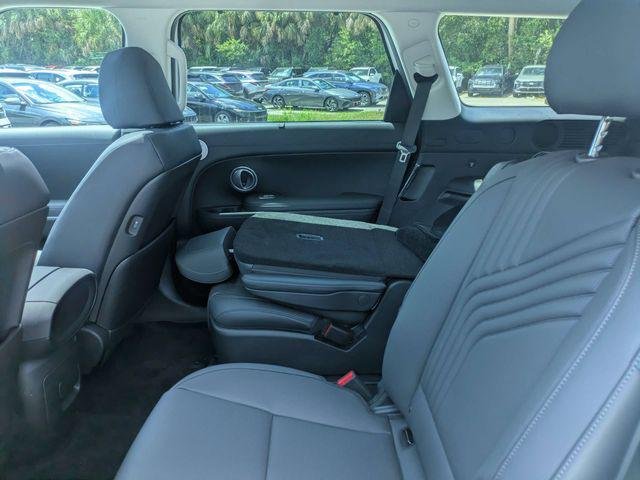 New 2026 White Hyundai SEL Premium FWD image 14
