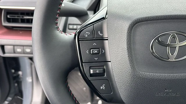 2026 Toyota Prius Plug-in Hybrid SE - Photo 16