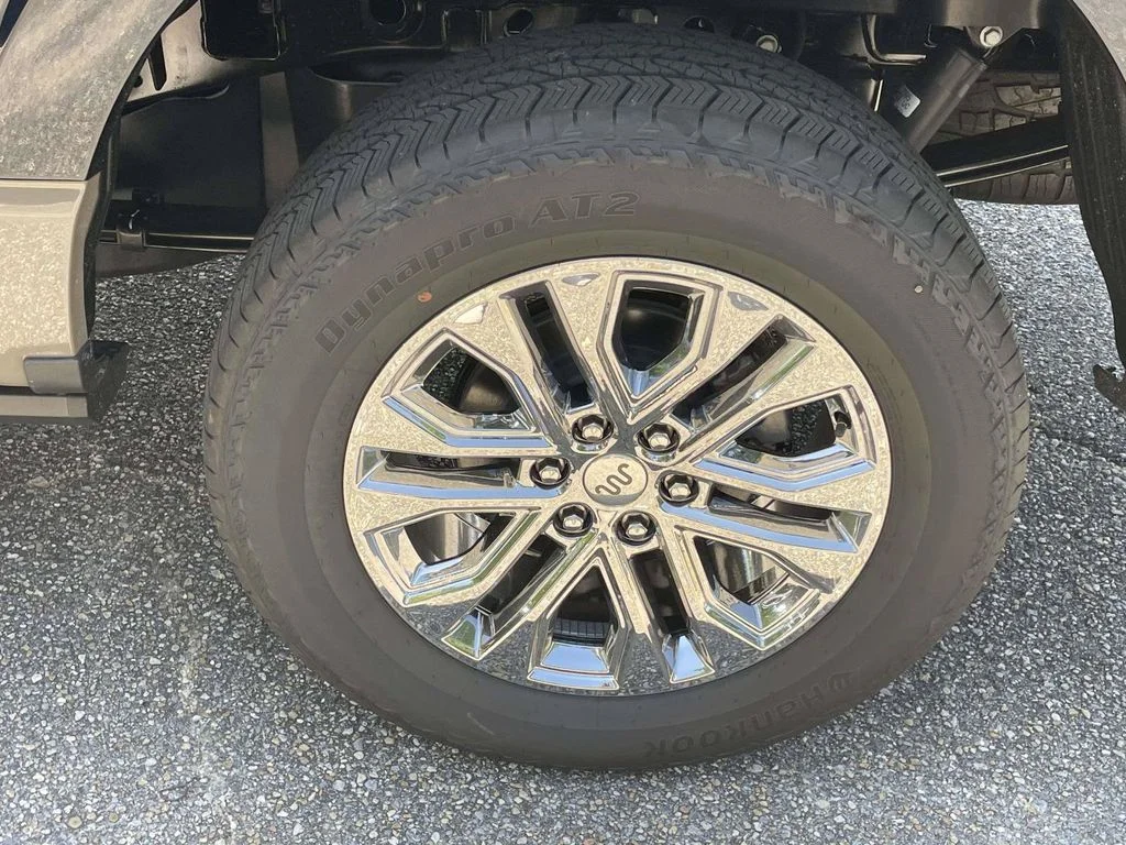 New 2026 Antimatter Blue Metallic Ford King Ranch image 9