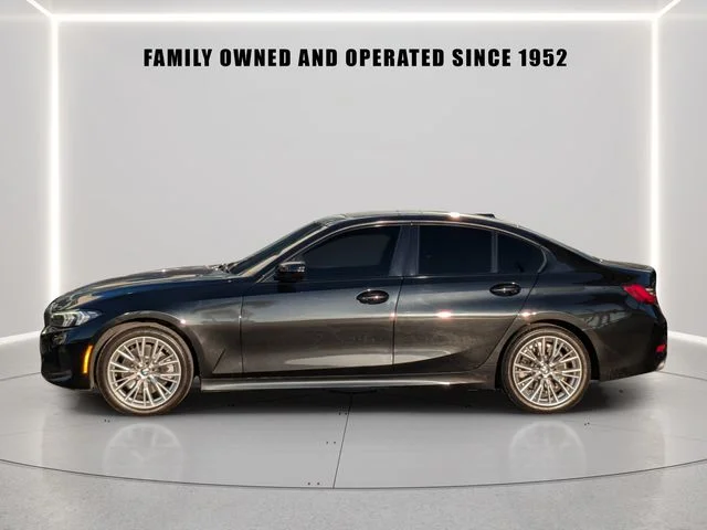 Used 2023 Black BMW 330i image 3
