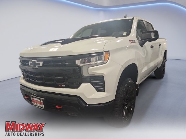 New 2026 Summit White Chevrolet LT Trail Boss image 1