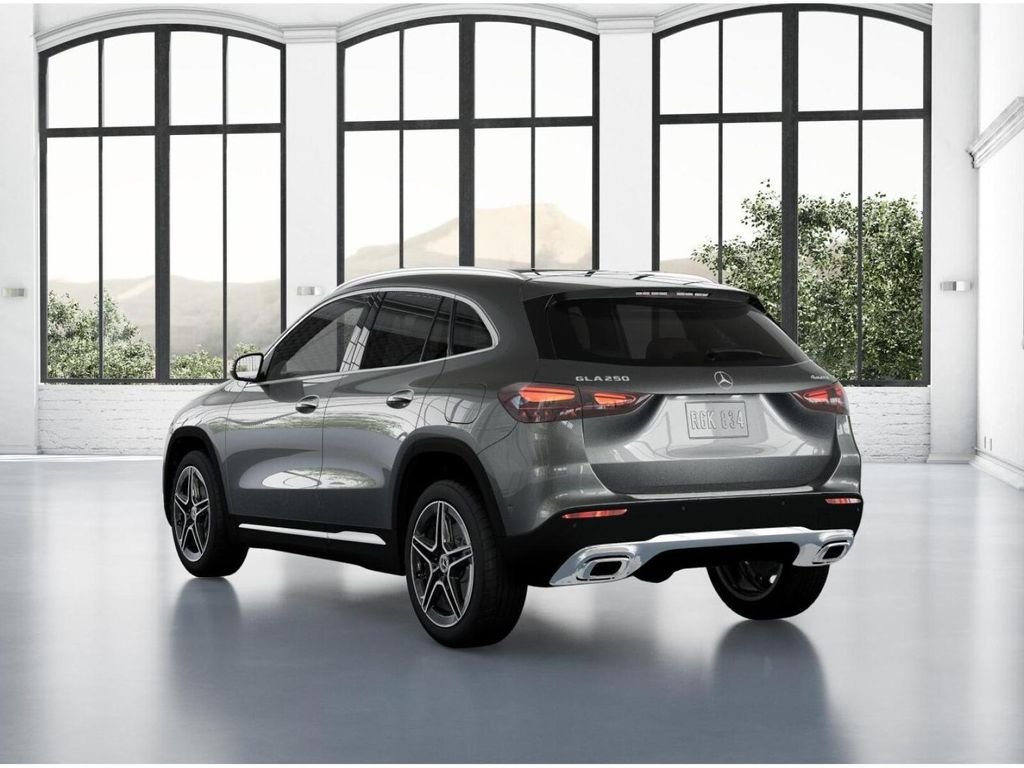 New 2026 Mountain Grey Metallic Mercedes-Benz GLA 250 image 28