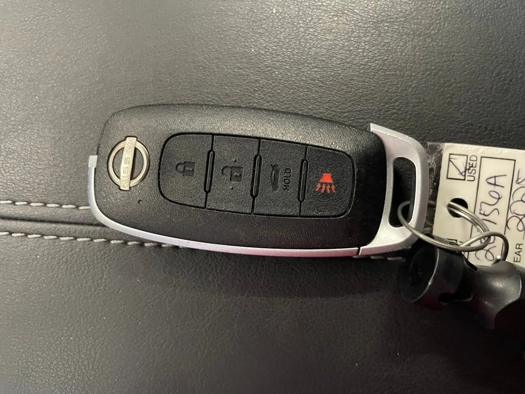 Used 2025 Gray Nissan SV image 18