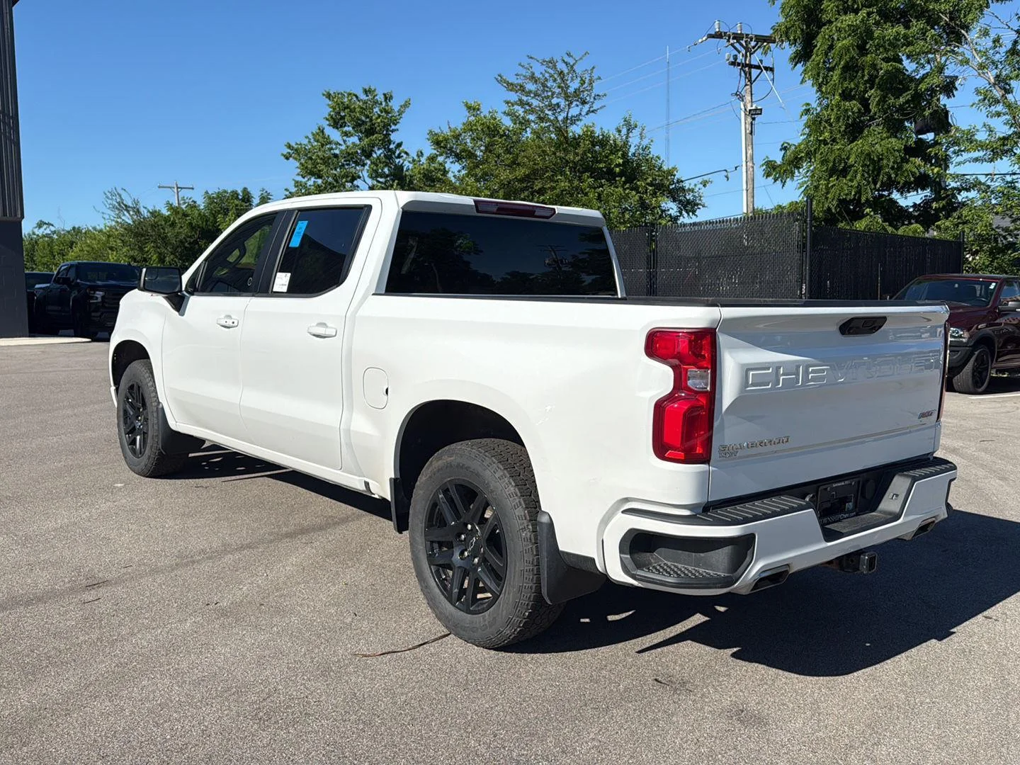 Used 2024 Summit White Chevrolet RST image 5