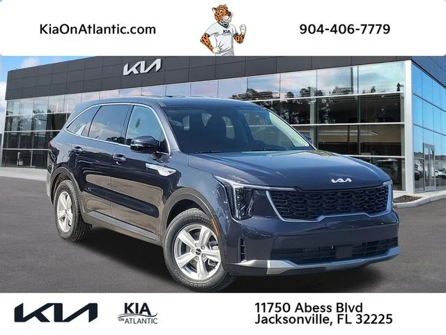 2026 Kia Sorento LX AT's photo