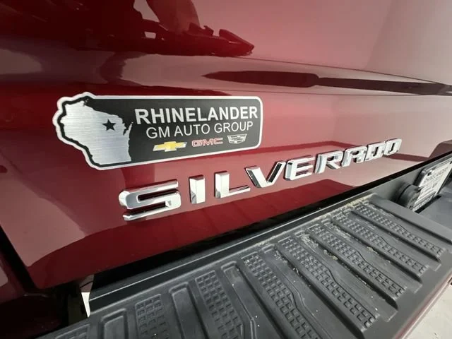 Used 2020 Red Chevrolet RST image 30
